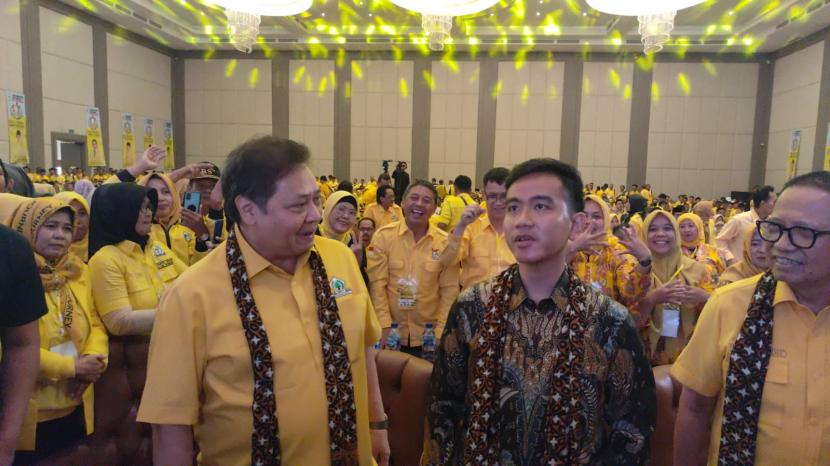 Airlangga Hartarto Puji Penampilan Gibran di Debat Cawapres: Golkar Banget! Airlangga Hartarto Puji Penampilan Gibran di Debat Cawapres: Golkar Banget!