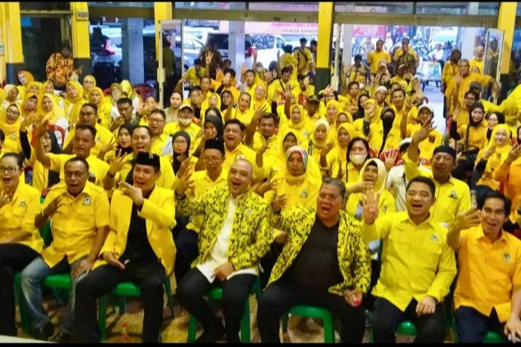 Dihadiri Ratusan Kader, Ahmed Zaki Iskandar Gelar Bimtek Saksi TPS Partai Golkar di Koja, Jakarta Utara Dihadiri Ratusan Kader, Ahmed Zaki Iskandar Gelar Bimtek Saksi TPS Partai Golkar di Koja, Jakarta Utara