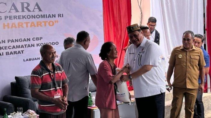 Temu Wicara Dengan Warga Komodo, Airlangga Hartarto Pastikan Pasokan Beras di NTT Aman Temu Wicara Dengan Warga Komodo, Airlangga Hartarto Pastikan Pasokan Beras di NTT Aman