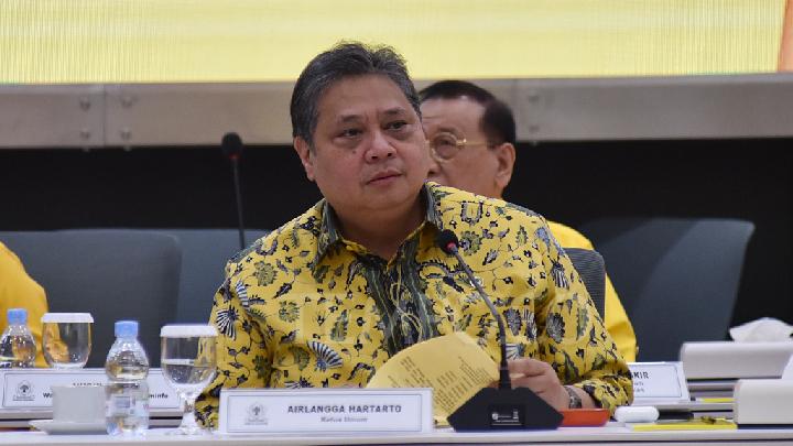 Airlangga Hartarto Sampaikan Kabar Gembira Soal Perpanjangan Program KUR Airlangga Hartarto Sampaikan Kabar Gembira Soal Perpanjangan Program KUR
