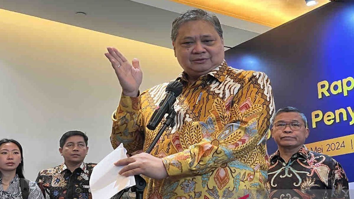 Airlangga Hartarto Buka Opsi Perpanjang Restrukturisasi Kredit Segmen KUR Airlangga Hartarto Buka Opsi Perpanjang Restrukturisasi Kredit Segmen KUR