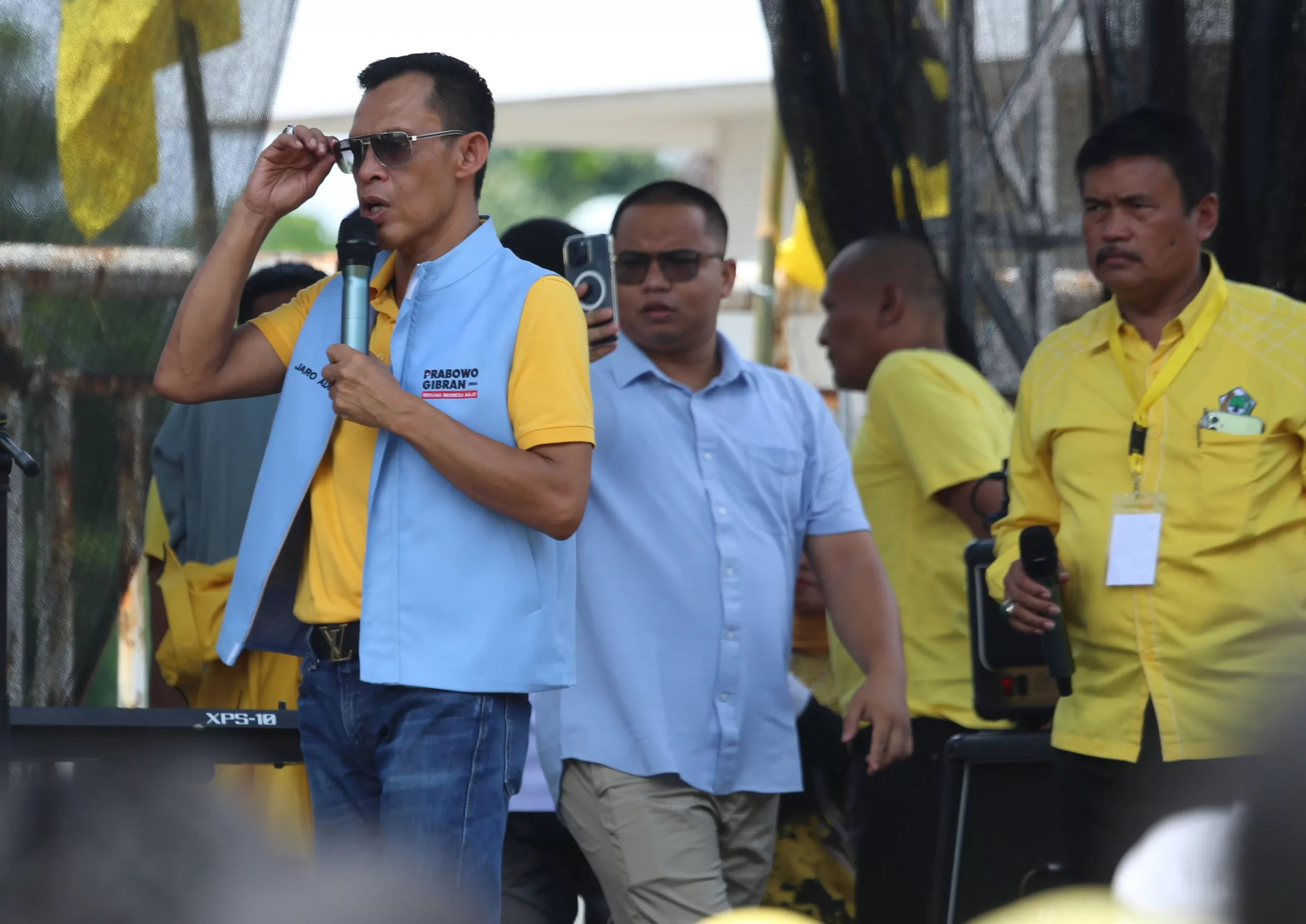 Jaro Ade Tak Masalah Partai Gerindra Pisah Jalan Dengan Partai Golkar di Pilbup Bogor Jaro Ade Tak Masalah Partai Gerindra Pisah Jalan Dengan Partai Golkar di Pilbup Bogor