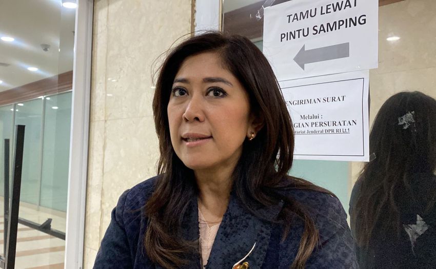 Meutya Hafid Desak TNI Transparan Dalam Pengusutan Kasus Pembakaran Rumah Wartawan Karo