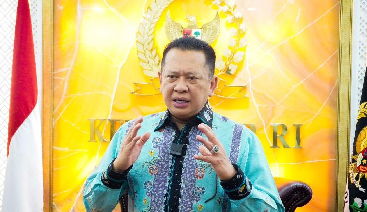 Bamsoet Singgung Hambatan Perempuan di Politik: Airin Hampir Tak Bisa Maju Pilgub Banten Bamsoet Singgung Hambatan Perempuan di Politik: Airin Hampir Tak Bisa Maju Pilgub Banten