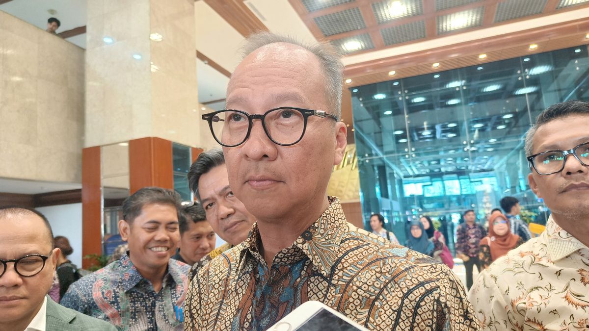 Menperin Blak-blakan Bongkar Alasan RI Harus Perketat Keran Impor Menperin Blak-blakan Bongkar Alasan RI Harus Perketat Keran Impor