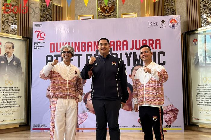 Menpora Dito Ariotedjo Bangga Baju Olimpiade dan Paralimpiade Hasil Karya Anak Bangsa Menpora Dito Ariotedjo Bangga Baju Olimpiade dan Paralimpiade Hasil Karya Anak Bangsa