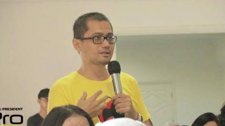 Siapa Cawe-Cawe Dalam Gonjang-Ganjing Partai Golkar? Siapa Cawe-Cawe Dalam Gonjang-Ganjing Partai Golkar?