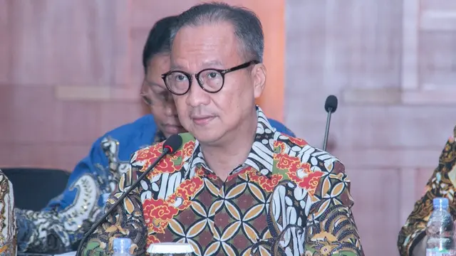 PMI Manufaktur Turun Lagi, Menperin Agus Gumiwang Sebut Kebijakan Internal Jadi Biang Keladinya