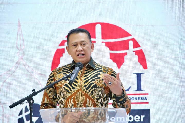 Ketua MPR RI bambang Soesatyo Ingatkan Pentingnya Wawasan Kebangsaan Dalam Dunia Usaha Ketua MPR RI bambang Soesatyo Ingatkan Pentingnya Wawasan Kebangsaan Dalam Dunia Usaha