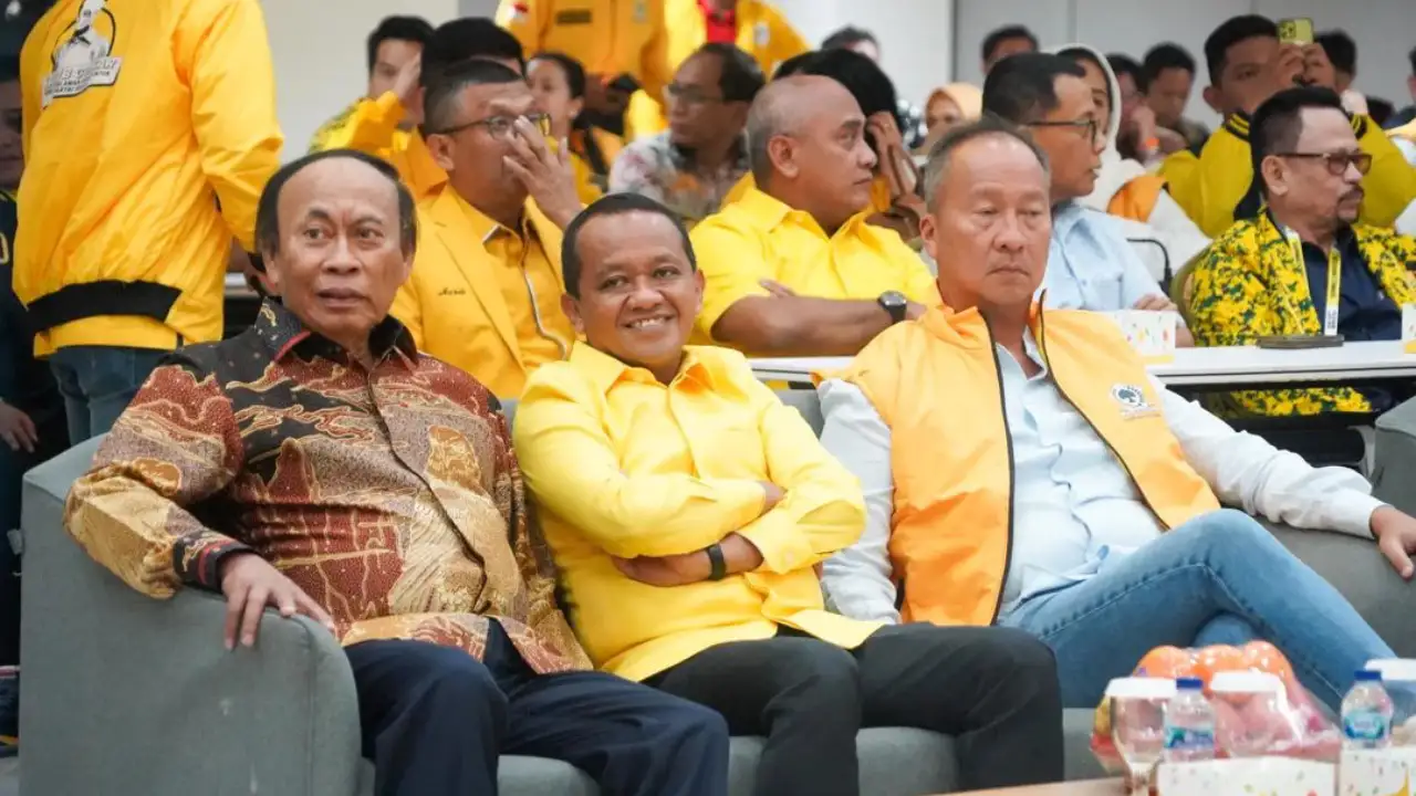 Sepak Terjang Bahlil Dalam Dunia Politik Bisa Menginspirasi Anak Muda Indonesia Timur Sepak Terjang Bahlil Dalam Dunia Politik Bisa Menginspirasi Anak Muda Indonesia Timur