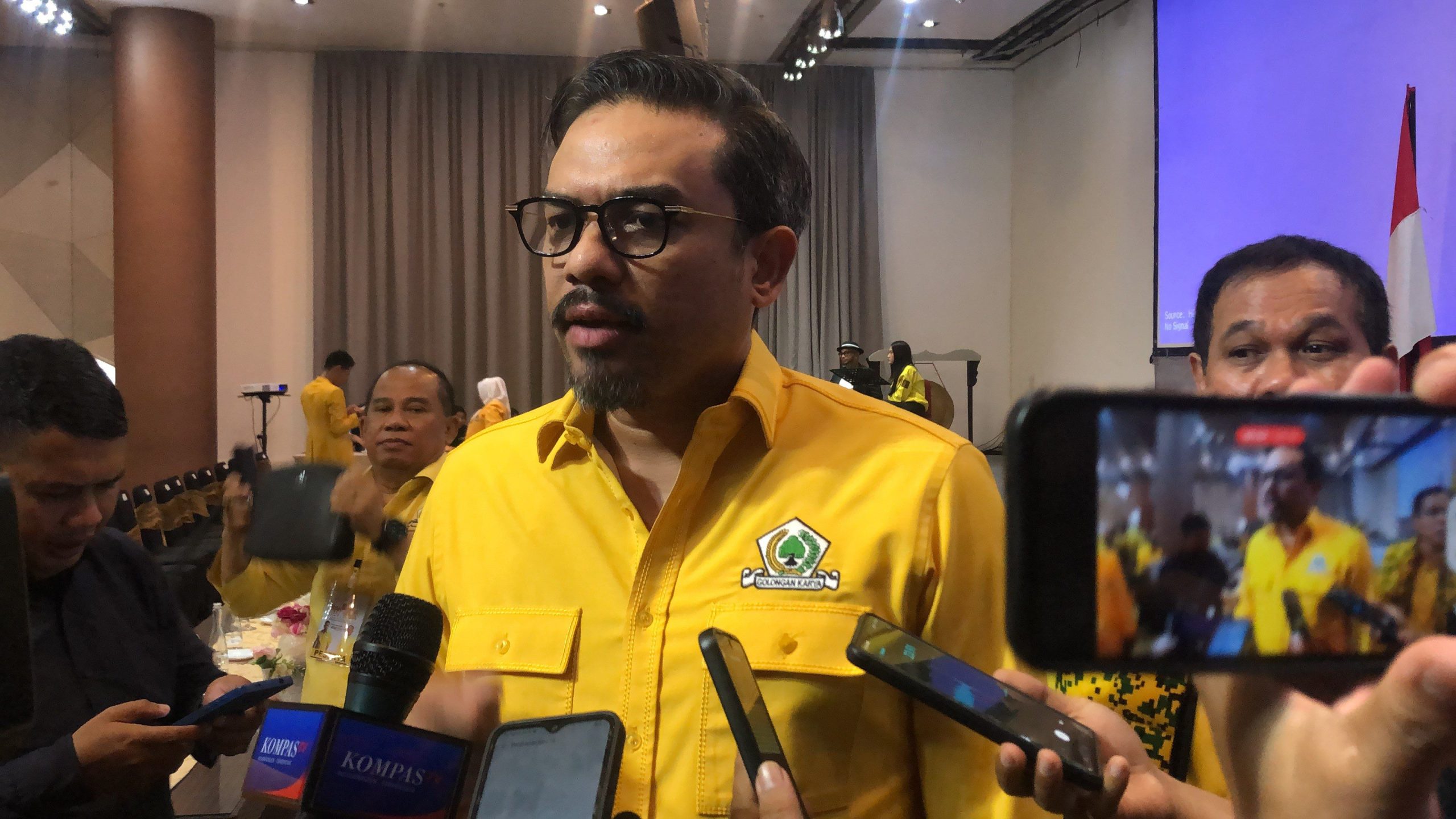 Maman Bongkar Alasan Pilih Sutarmidji Ketimbang Ria Norsan Maman Bongkar Alasan Pilih Sutarmidji Ketimbang Ria Norsan