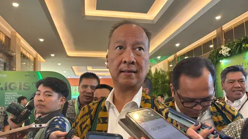 Menperin Agus Gumiwang Blak-blakan Alasan iPhone 16 Belum Dijual di RI