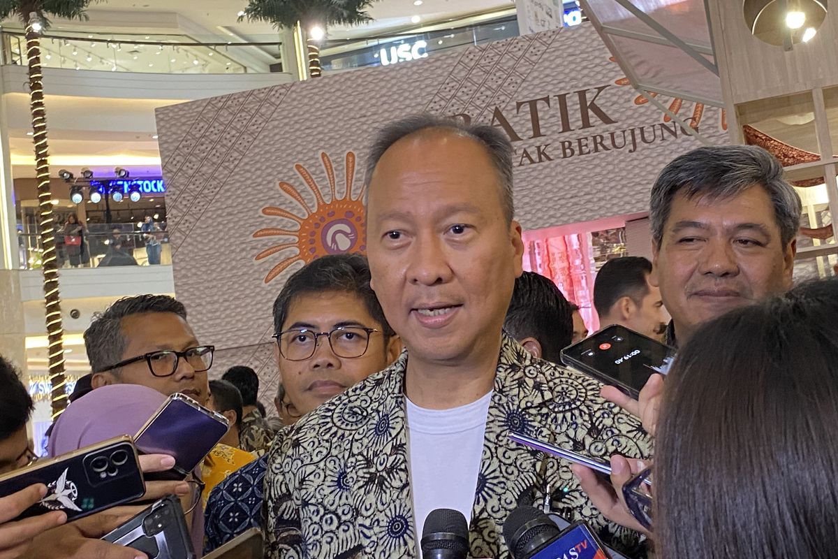 Tunjukkan Tren Positif, Menperin Agus Gumiwang Ungkap Potensi Industri Otomotif Terbuka Lebar Tunjukkan Tren Positif, Menperin Agus Gumiwang Ungkap Potensi Industri Otomotif Terbuka Lebar