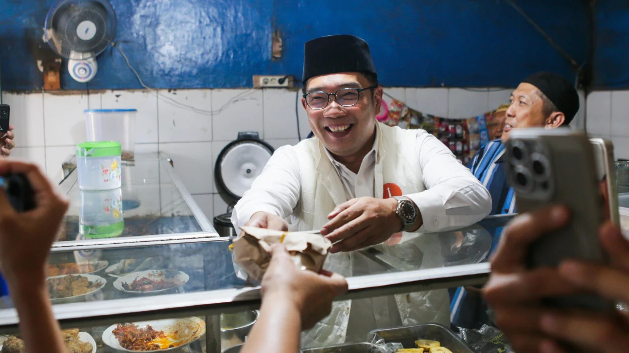 Ridwan Kamil Janjikan Program Jumat Berkah jika Terpilih pada Pilkada Jakarta 2024 Ridwan Kamil Janjikan Program Jumat Berkah jika Terpilih pada Pilkada Jakarta 2024
