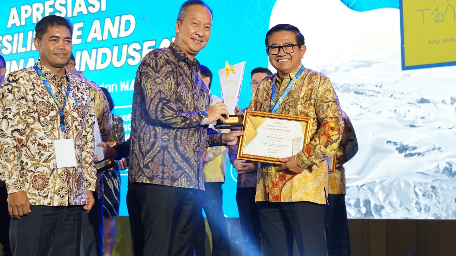 Menteri Perindustrian RI Agus Gumiwang Apresiasi Penerapan Industri Hijau Petrokimia Gresik