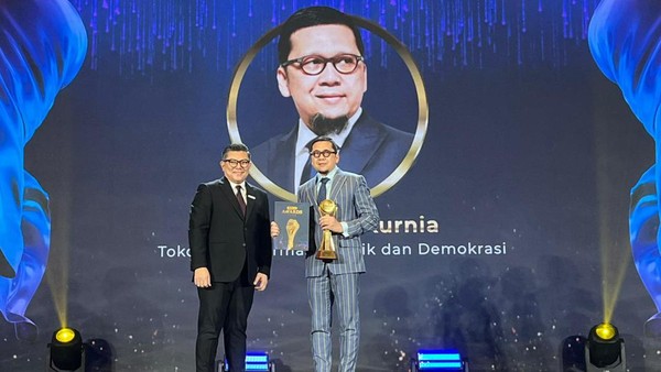 Ahmad Doli Raih detikcom Awards ‘Tokoh Transformasi Politik dan Demokrasi’ Ahmad Doli Raih detikcom Awards ‘Tokoh Transformasi Politik dan Demokrasi’