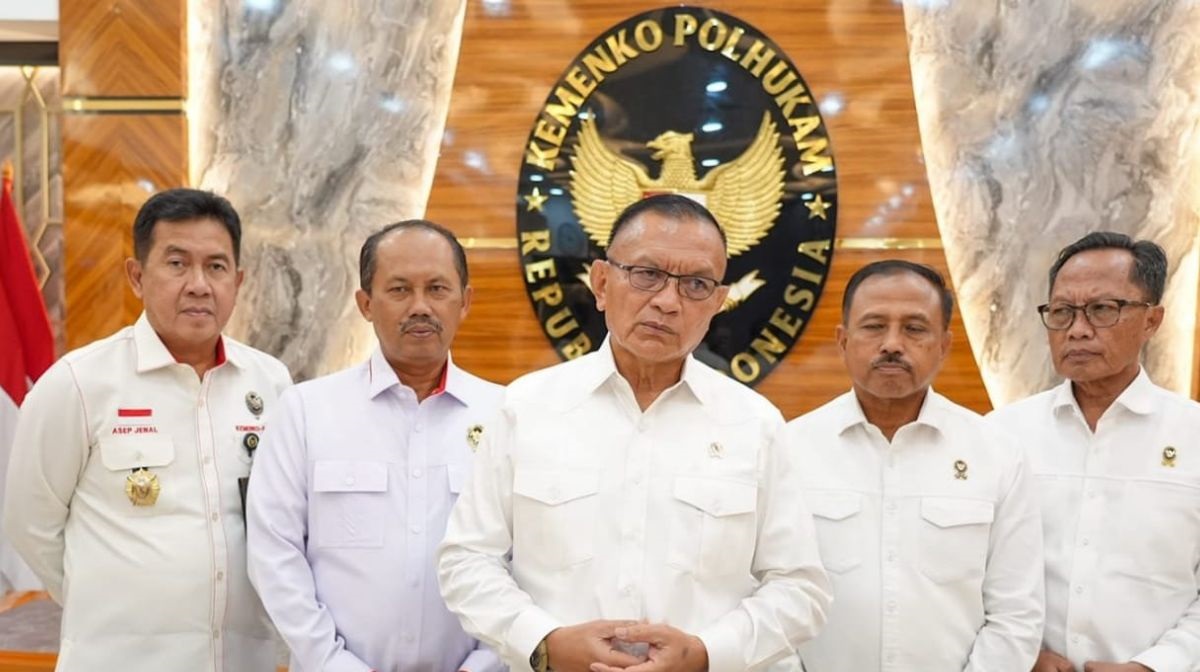 Wamen Polkam Lodewijk Paulus Pastikan Kesiapan Pilkada 2024 dan Target 82 Persen Partisipasi Pemilih Tercapai Wamen Polkam Lodewijk Paulus Pastikan Kesiapan Pilkada 2024 dan Target 82 Persen Partisipasi Pemilih Tercapai