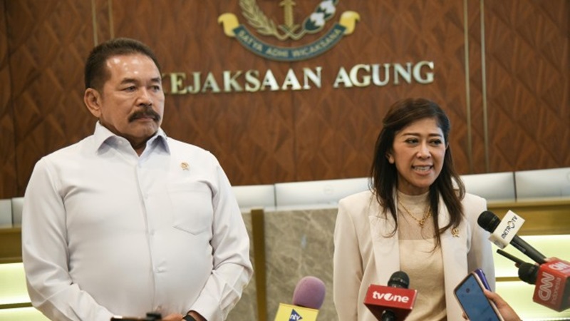 Meutya Hafid dan Jaksa Agung Bahas Kerja Sama Pemberantasan Judi Online dan Proyek Nasional Meutya Hafid dan Jaksa Agung Bahas Kerja Sama Pemberantasan Judi Online dan Proyek Nasional