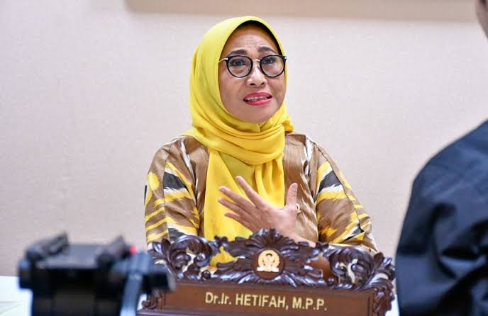 Ketua Komisi X DPR Komentari Wacana Kembalinya Ujian Nasional, Hetifah: Pengaruh Mental Anak hingga Kebocoran Soal Ketua Komisi X DPR Komentari Wacana Kembalinya Ujian Nasional, Hetifah: Pengaruh Mental Anak hingga Kebocoran Soal