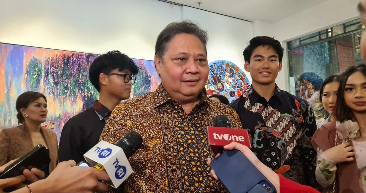 Menko Airlangga Pastikan Pemerintah Patuhi Putusan MK Terkait UU Cipta Kerja Menko Airlangga Pastikan Pemerintah Patuhi Putusan MK Terkait UU Cipta Kerja
