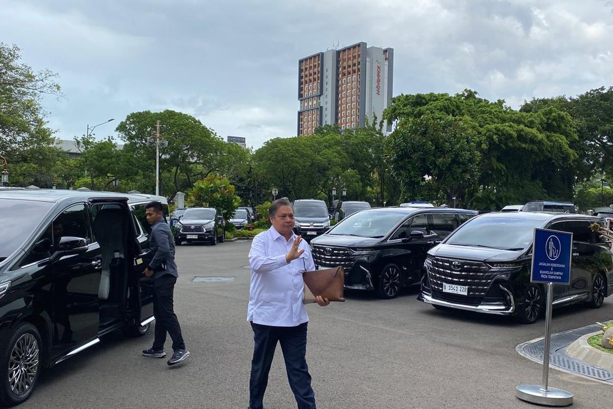 Harga Jual Eceran Rokok Naik Lagi, Menko Airlangga: Barang yang Mengganggu Kesehatan Dikurangi Harga Jual Eceran Rokok Naik Lagi, Menko Airlangga: Barang yang Mengganggu Kesehatan Dikurangi