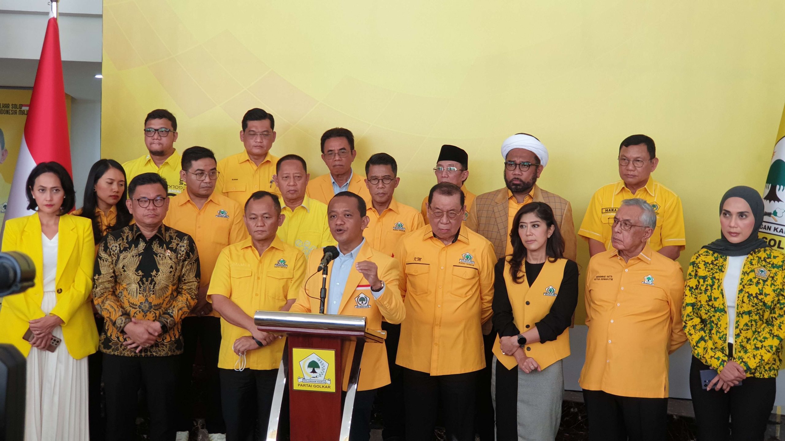 Ketum Bahlil Ingatkan Perbedaan Pandangan Bernegara Dijadikan Pedoman Positif Ketum Bahlil Ingatkan Perbedaan Pandangan Bernegara Dijadikan Pedoman Positif