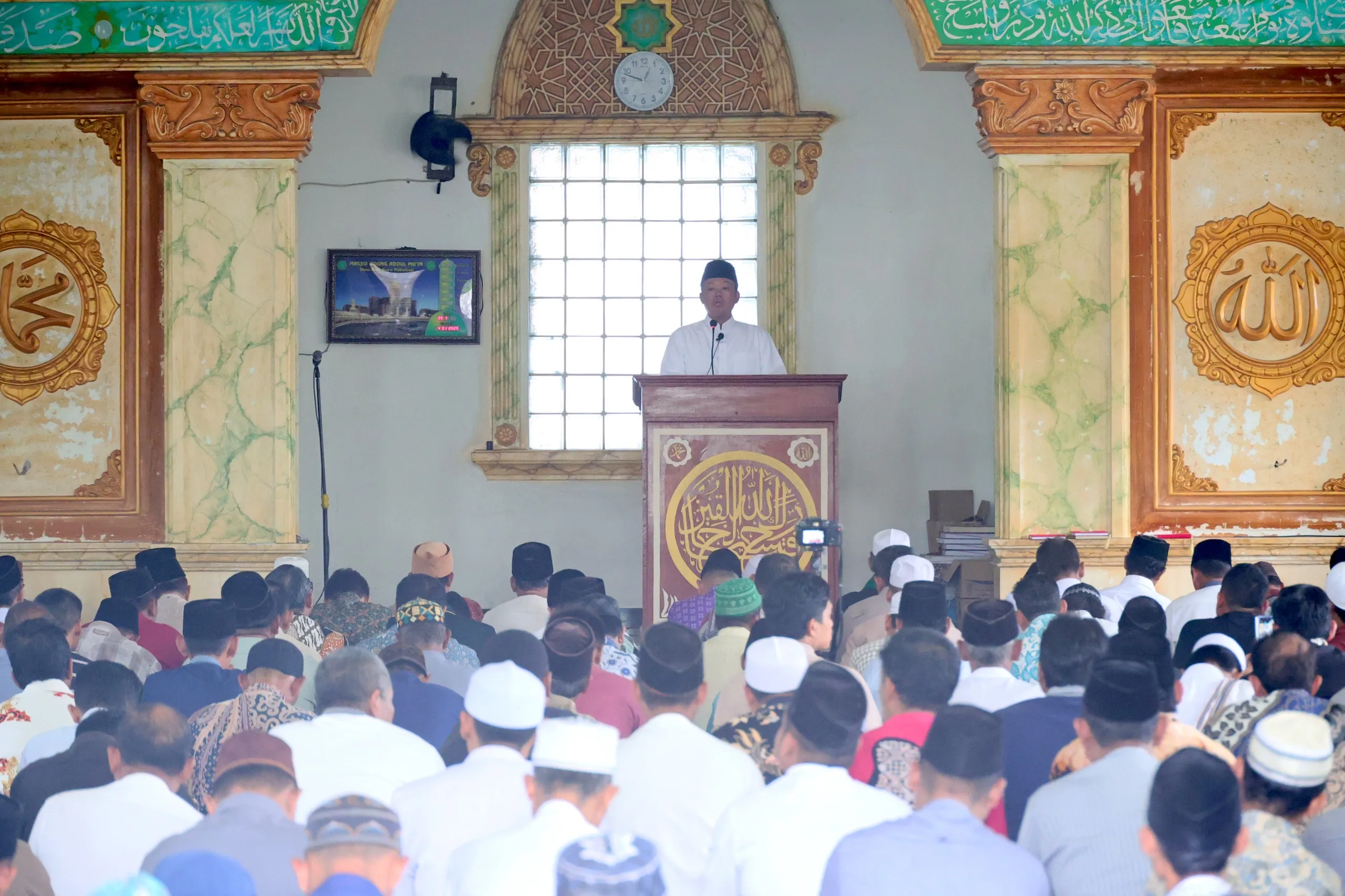 Khotbah Jumat di Pakuhaji Tangerang, Menteri Nusron Sampaikan Kaidah Mengelola Tanah dalam Islam Khotbah Jumat di Pakuhaji Tangerang, Menteri Nusron Sampaikan Kaidah Mengelola Tanah dalam Islam
