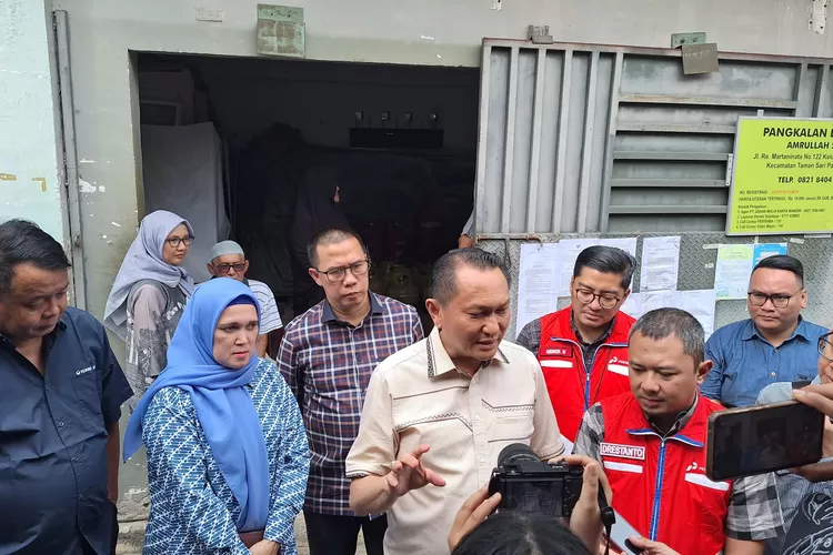 Sidak Pangkalan di Bangka, Bambang Patijaya Pastikan Stok LPG 3 Kg Aman Sidak Pangkalan di Bangka, Bambang Patijaya Pastikan Stok LPG 3 Kg Aman