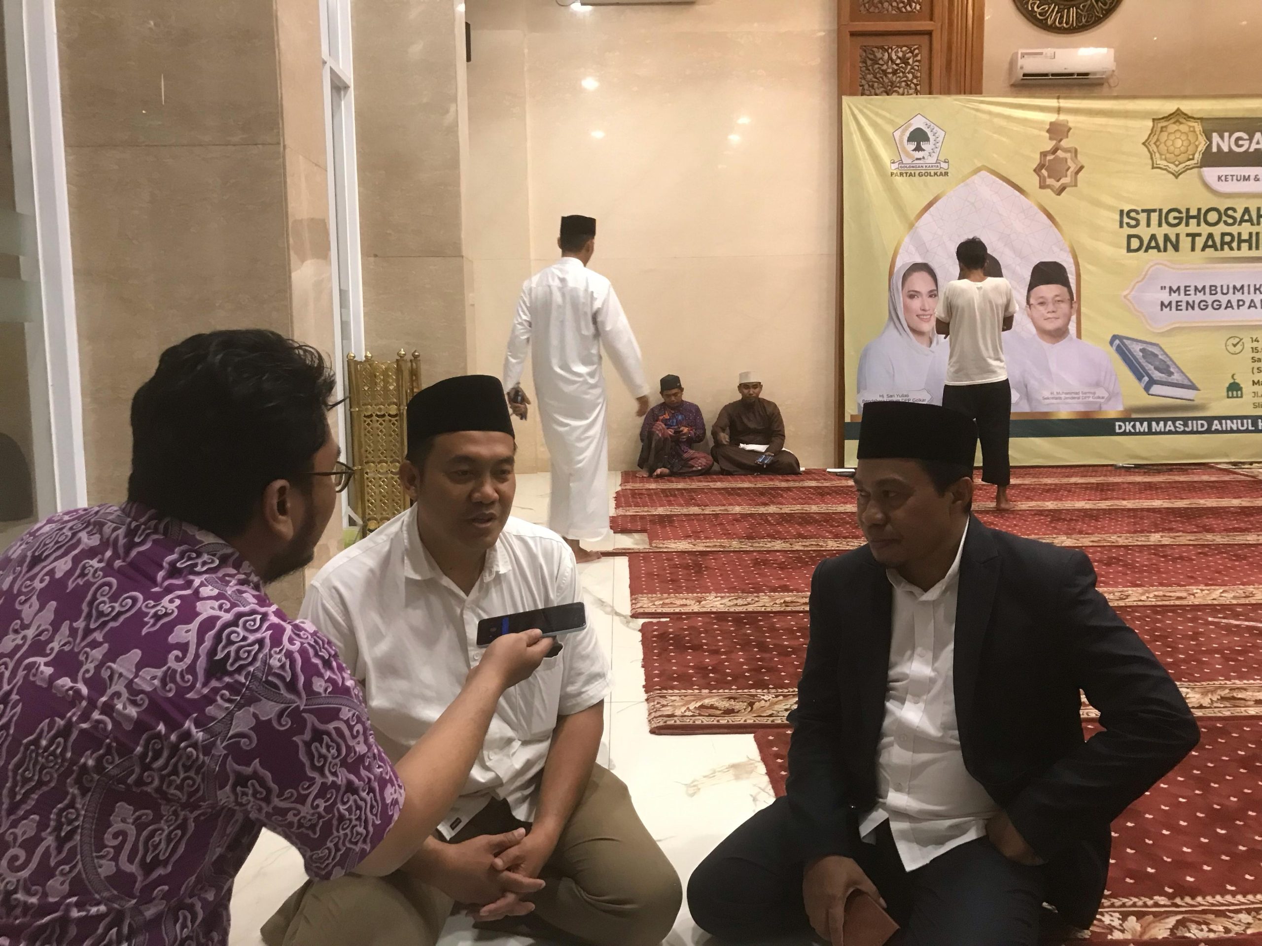 Ini Cara MDI, Satkar Ulama dan Pengajian Al-Hidayah Makmurkan Masjid Ainul Hikmah di DPP Partai Golkar Ini Cara MDI, Satkar Ulama dan Pengajian Al-Hidayah Makmurkan Masjid Ainul Hikmah di DPP Partai Golkar