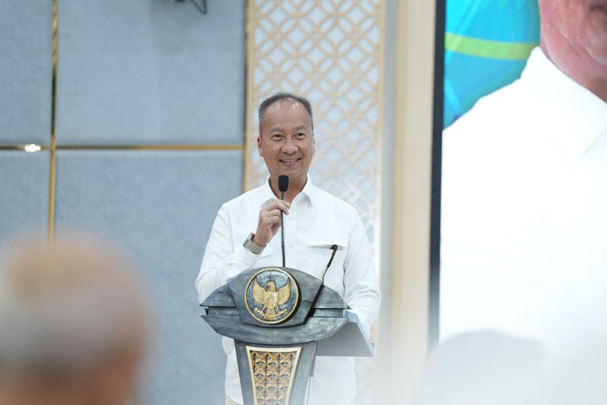 Jadi Tulang Punggung Perekonomian, Menperin Agus Gumiwang Ungkap Hal yang Diperlukan untuk Keberlanjutan Sektor Manufaktur Jadi Tulang Punggung Perekonomian, Menperin Agus Gumiwang Ungkap Hal yang Diperlukan untuk Keberlanjutan Sektor Manufaktur
