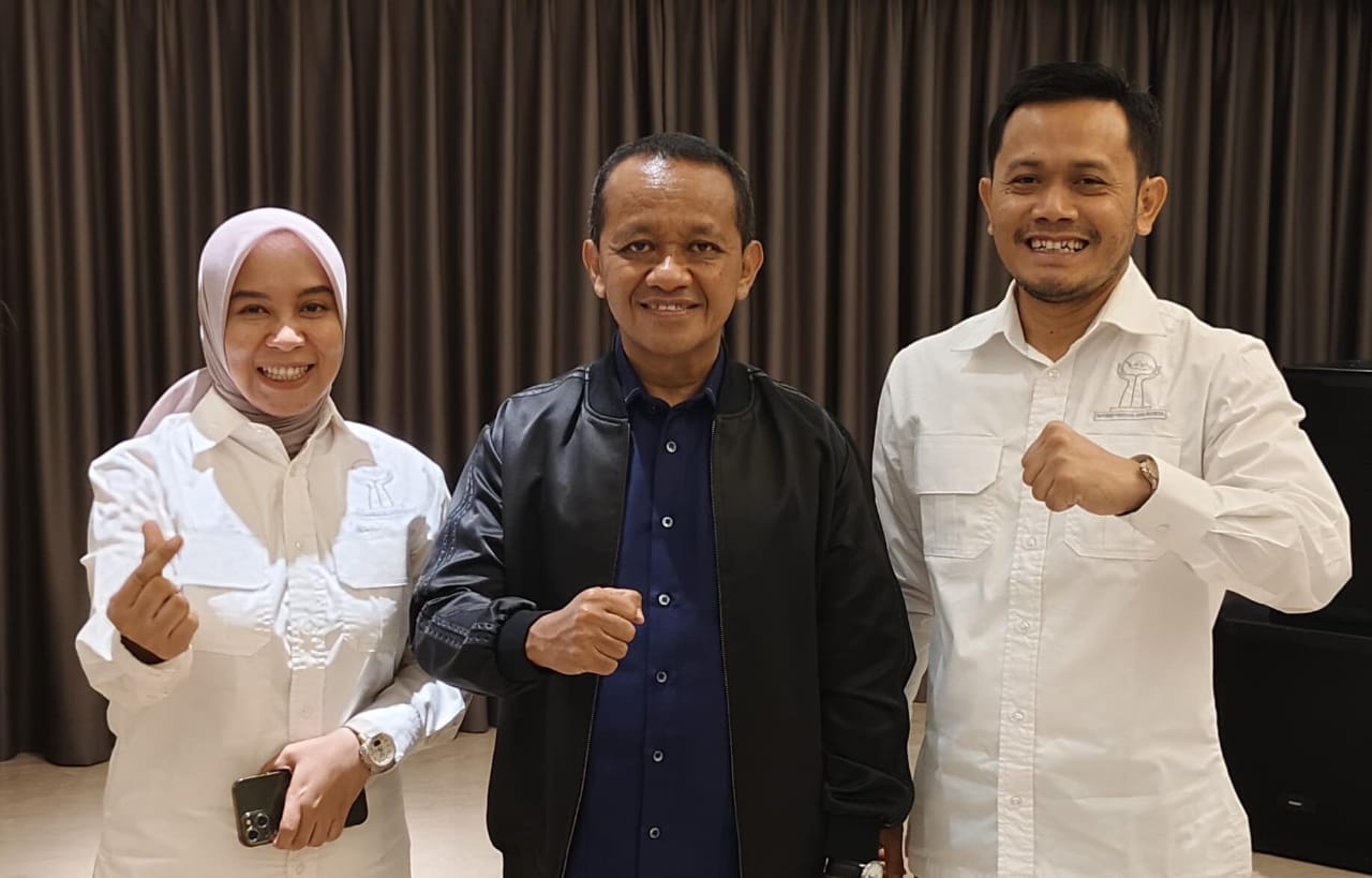 Selamat! Ketua Partai Golkar Kabupaten Blora, Siswanto Terpilih Pimpin Asosiasi DPRD Kabupaten se-Indonesia Selamat! Ketua Partai Golkar Kabupaten Blora, Siswanto Terpilih Pimpin Asosiasi DPRD Kabupaten se-Indonesia