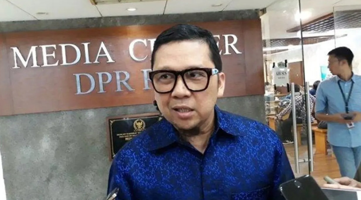 Momentum Lebaran, Ahmad Doli Kurnia Dorong Pemerintahan Prabowo Wujudkan Integritas dan Kejujuran Momentum Lebaran, Ahmad Doli Kurnia Dorong Pemerintahan Prabowo Wujudkan Integritas dan Kejujuran
