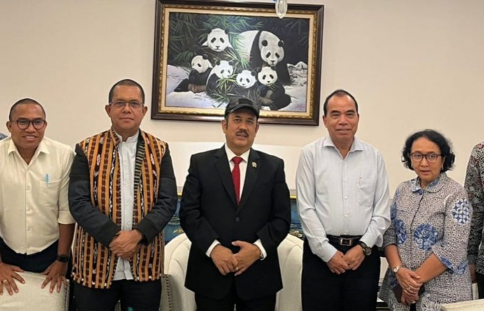 Melki Laka Lena Audiensi dengan Kepala Bappenas Bahas Agenda Bangun NTT Melki Laka Lena Audiensi dengan Kepala Bappenas Bahas Agenda Bangun NTT