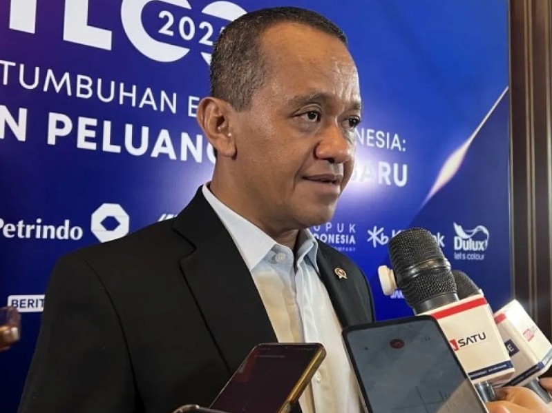 Menteri Bahlil Sebut 54 Persen BBM RI Masih Impor Dari Singapura Menteri Bahlil Sebut 54 Persen BBM RI Masih Impor Dari Singapura