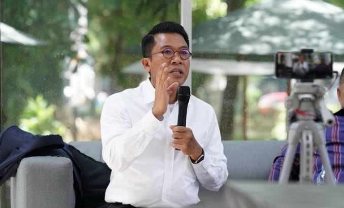 Ketua Komisi XI DPR RI, Misbakhun Tekankan Pentingnya Peran Moneter untuk Dukung Pertumbuhan Ekonomi 8 Persen Ketua Komisi XI DPR RI, Misbakhun Tekankan Pentingnya Peran Moneter untuk Dukung Pertumbuhan Ekonomi 8 Persen