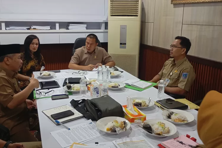 Eddy Iskandar Tekankan Alokasi Kuota LPG 3 Kg Harus Didasari Pada Perhitungan Kebutuhan Masyarakat Eddy Iskandar Tekankan Alokasi Kuota LPG 3 Kg Harus Didasari Pada Perhitungan Kebutuhan Masyarakat