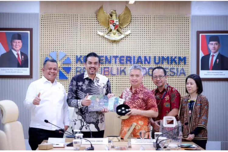 Menteri UMKM Maman Abdurrahman Dorong Inovasi Teknologi Kunci Tingkatkan Daya Saing UMKM Menteri UMKM Maman Abdurrahman Dorong Inovasi Teknologi Kunci Tingkatkan Daya Saing UMKM