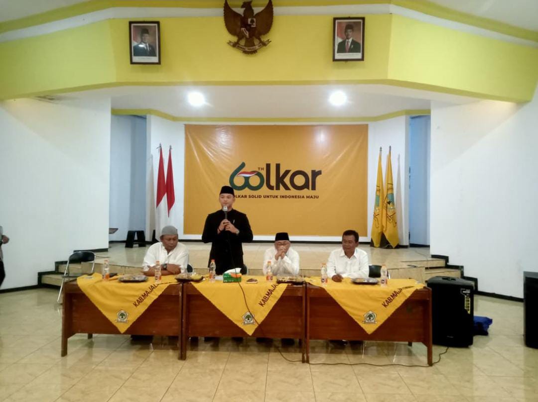 Partai Golkar Majalengka Jadikan Buka Puasa Bersama Momentum Perkuat Soliditas Partai Golkar Majalengka Jadikan Buka Puasa Bersama Momentum Perkuat Soliditas