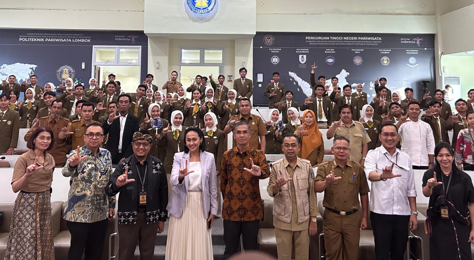 Wamen P2MI, Christina Aryani: Jangan Mudah Percaya Iklan Kerja Luar Negeri di Medsos!