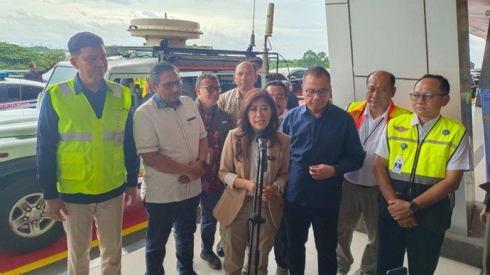 Menkomdigi Meutya Hafid Kerahkan Mobil Pemantau Frekuensi Demi Kelancaran Mudik 2025 Menkomdigi Meutya Hafid Kerahkan Mobil Pemantau Frekuensi Demi Kelancaran Mudik 2025