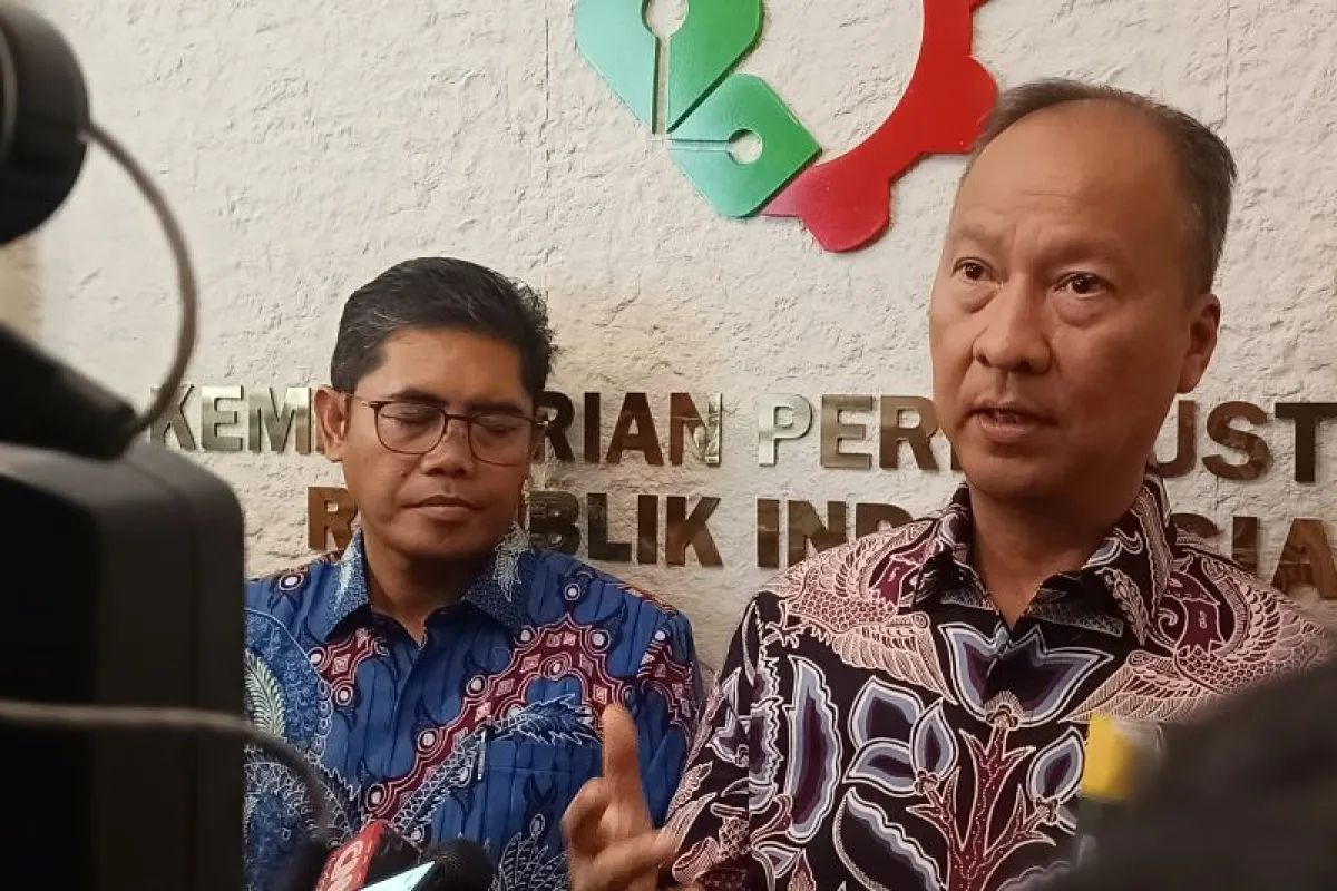 Agus Gumiwang Pastikan Mundurnya LG Tak Ganggu Target Ekosistem EV Nasional Agus Gumiwang Pastikan Mundurnya LG Tak Ganggu Target Ekosistem EV Nasional