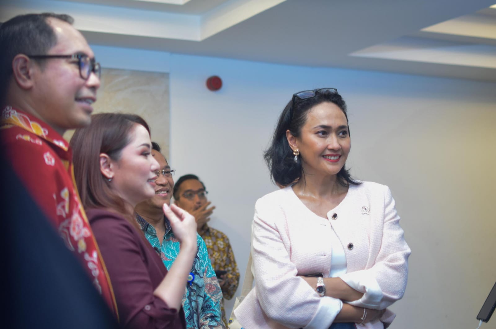 Wamen P2MI Christina Aryani Apresiasi Peluncuran Chatbot SARI Oleh Kemlu di Hari Kartini
