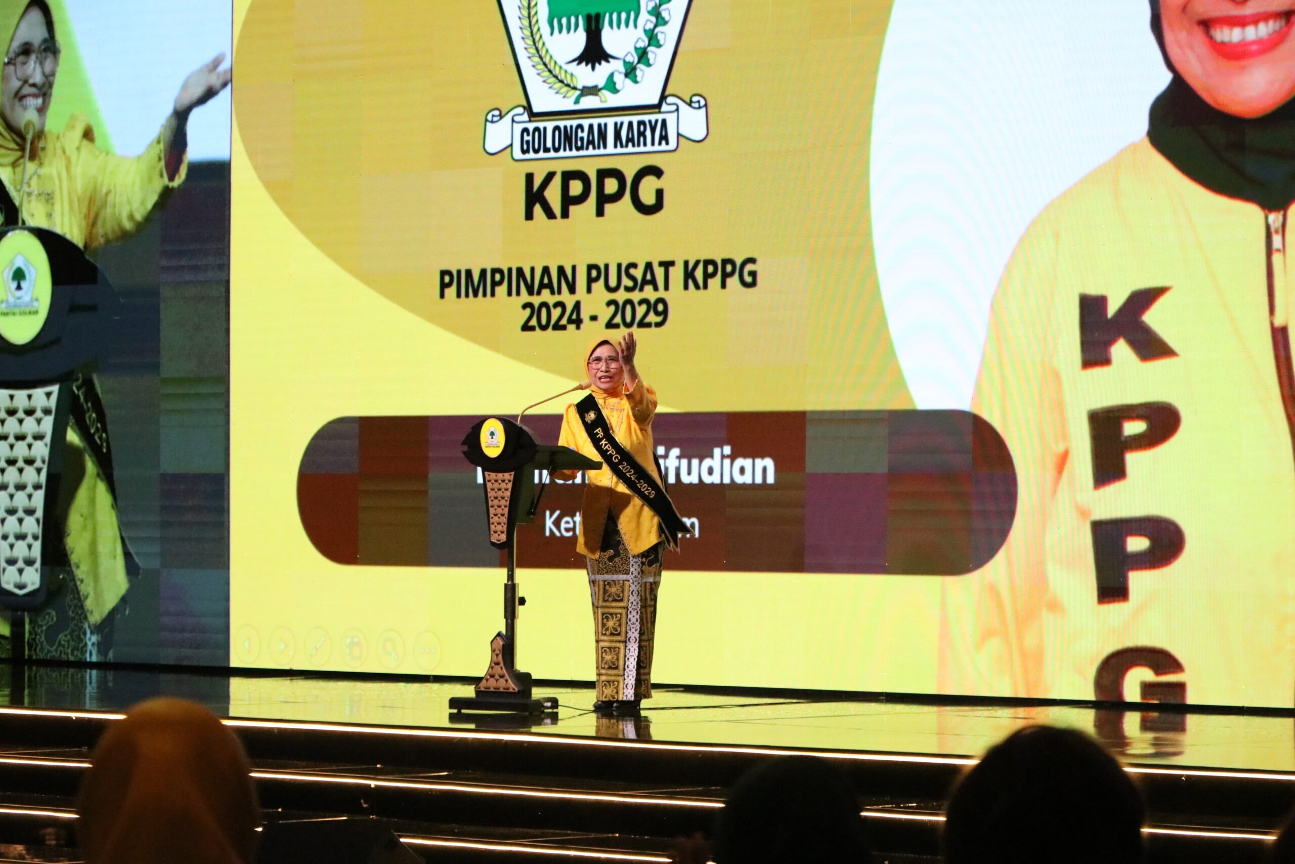 Ketum PP KPPG, Hetifah Sjaifudian: Perempuan Harus Mampu Bersuara dan Memimpin di Dunia Politik Ketum PP KPPG, Hetifah Sjaifudian: Perempuan Harus Mampu Bersuara dan Memimpin di Dunia Politik