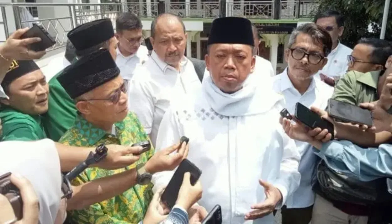 Nusron Wahid Ungkap 46% Lahan Non-Hutan Dikuasai 60 Keluarga Besar di Indonesia Nusron Wahid Ungkap 46% Lahan Non-Hutan Dikuasai 60 Keluarga Besar di Indonesia