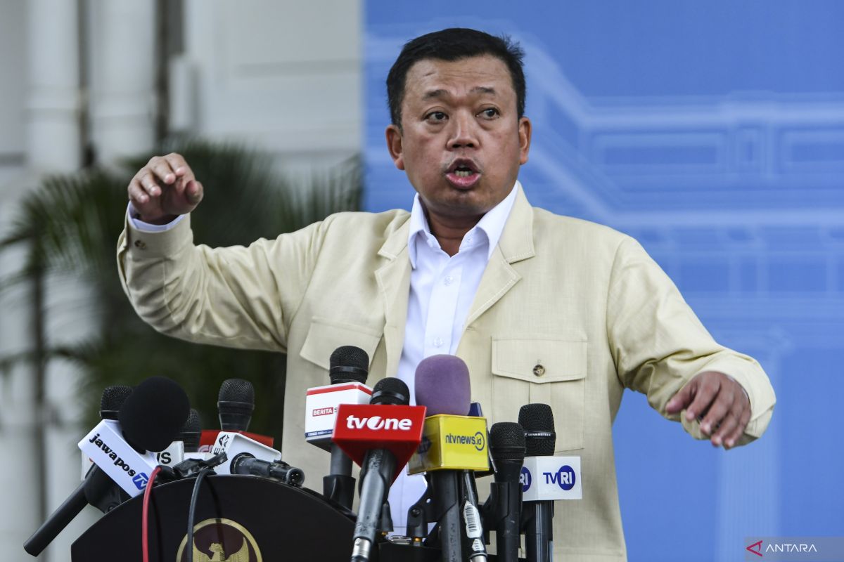 Nusron Wahid Tegaskan Kementerian ATR/BPN Tak Lagi Intervensi Kasus Pagar Laut Nusron Wahid Tegaskan Kementerian ATR/BPN Tak Lagi Intervensi Kasus Pagar Laut