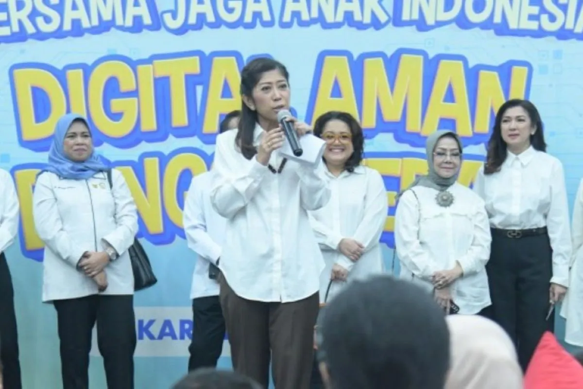 Meutya Hafid: 48% Anak Alami Perundungan Online, PP Tunas Jadi Solusi