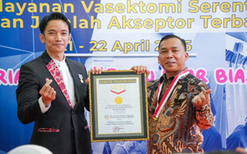 Mendukbangga Wihaji Fasilitasi 2.000 Pria Jalani Vasektomi, Pecahkan Rekor MURI