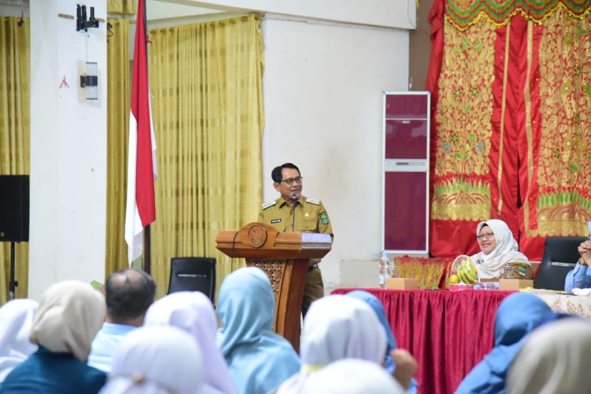 Padang Pariaman Berbenah! Bupati Azis Undang Perantau Saksikan Transformasi Kampung Halaman Padang Pariaman Berbenah! Bupati Azis Undang Perantau Saksikan Transformasi Kampung Halaman
