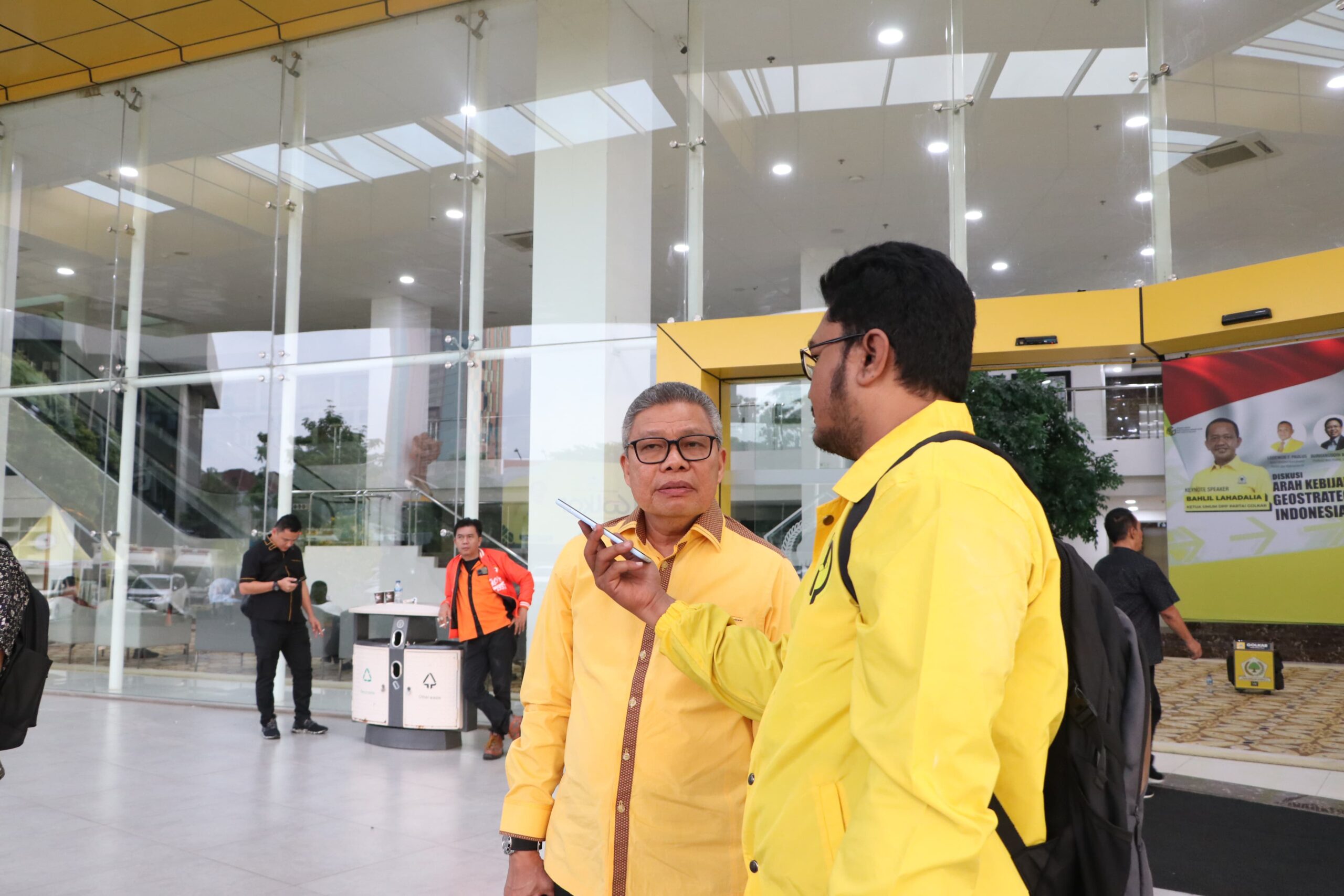 Taufan Pawe Yakin Kelancaran Penyaluran Dana Otsus Bantu Percepat Pembangunan di Papua Barat Daya