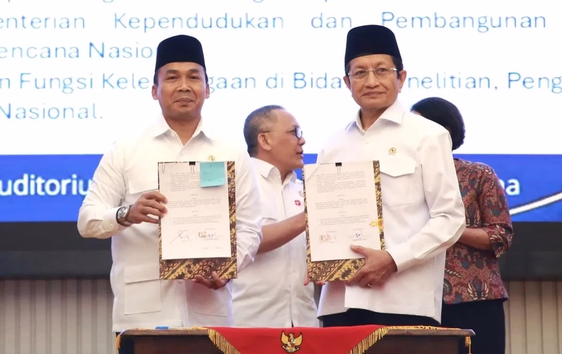 Mendukbangga Wihaji dan Menag Sepakati Sinergi Penguatan Keluarga Lewat Penyuluh Agama Mendukbangga Wihaji dan Menag Sepakati Sinergi Penguatan Keluarga Lewat Penyuluh Agama